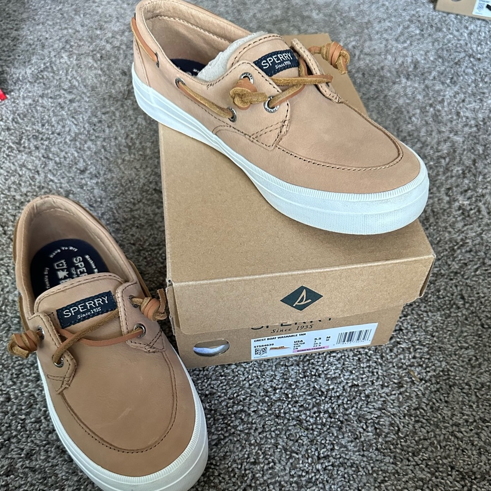 Women’s Size 5.5 Sperry- worn once
